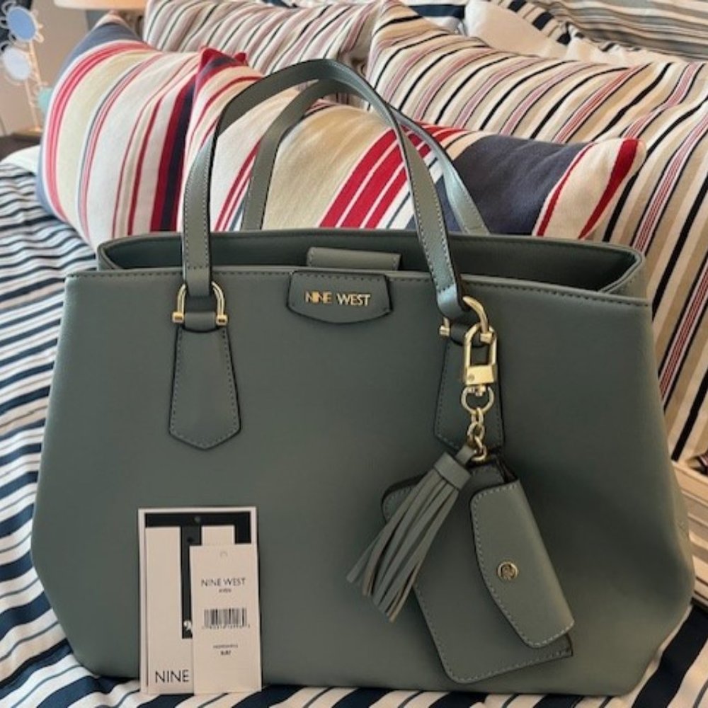 Nine West Purse/Coin purse NWT